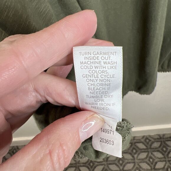 J. Jill Top Women's Large Green 3/4 Sleeve‎ Button Accent Boho Peasant Cotton - Picture 16 of 16